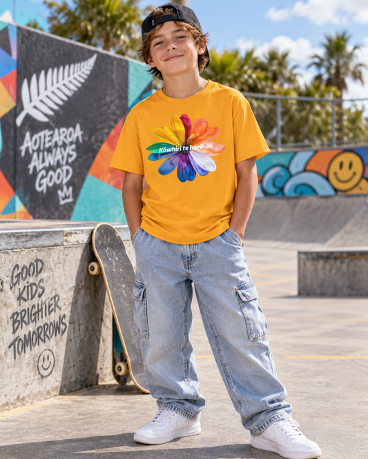 Youth classic tee - Kōwhiri te Harikoa - Choose Joy